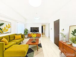 ジェイパーク王子神谷 4LDKのリビング/ダイニング