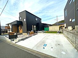 SE工法で高水準の耐震・断熱性能を実現。広々敷地!お庭付き!