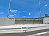 周辺：中学校 420m 中野区立明和中学校