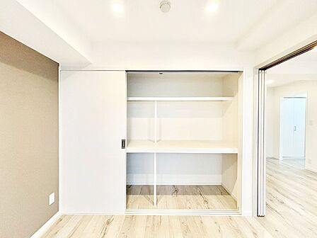 たっぷりの収納スペースでいつでも住空間がスッキリ保てそう