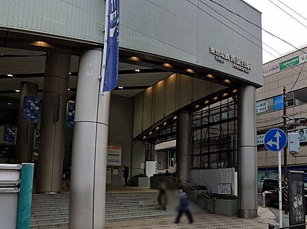 駅 1800m 田園都市線青葉台駅