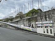 柿生中学校 450m