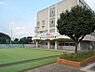 周辺：宮崎小学校 930m