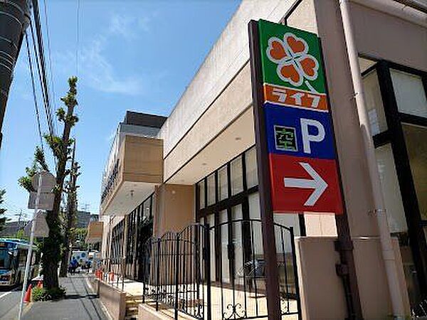 周辺を拡大表示