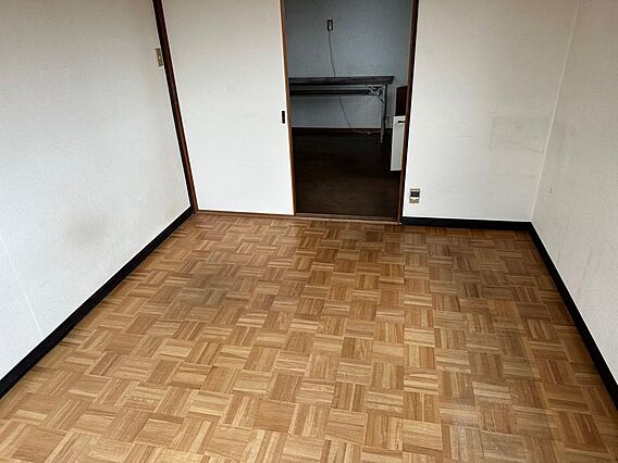 3階居室（奥側...