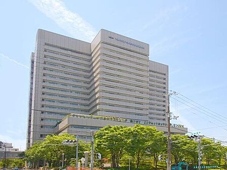大阪公立大学医学部附属病院 340m