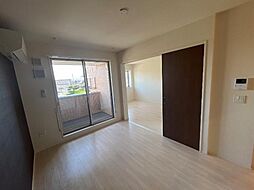 JR福塩線 道上駅 徒歩3分の賃貸アパート 2階2LDKのリビング/ダイニング