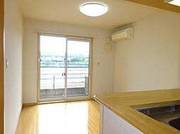 JR山陽本線 大門駅 徒歩4分の賃貸アパート 1階1LDKのリビング/ダイニング