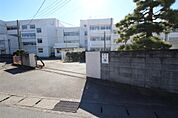 足利市立山前小学校(804m)