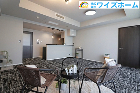 諸費用のご負担を最大203万円値引きします。