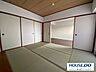和室：ふすまを挟み、6帖の和室がございます♪