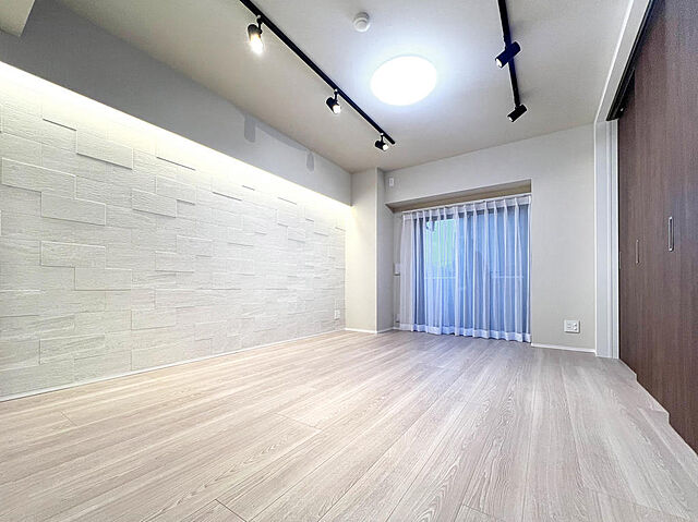 リビング/ダイニング ライオンズヒルズ町田第3 3階/302