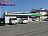 周辺：ファミリーマート伊賀上野桑町店 808m