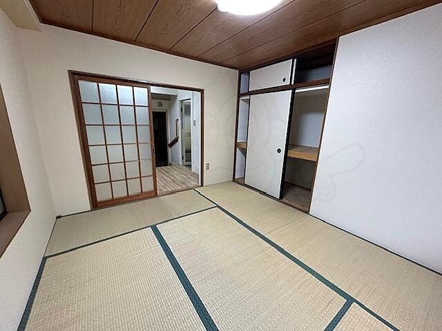 寝室