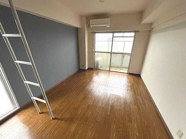 寝室