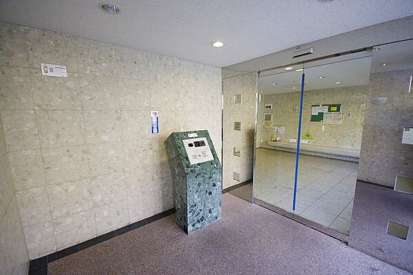 エントランスを拡大表示