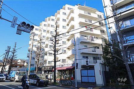 方南町セントラルマンションの外観(南東側から)