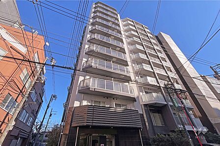 プレールドゥーク新大久保2の外観(北西側から)