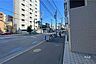 その他：敷地の北側前面道路（西側から）