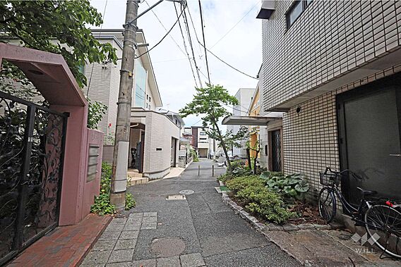 敷地東側の前面...