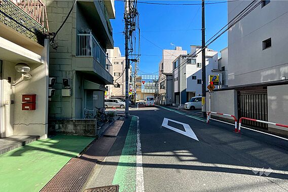 敷地北側の前面...