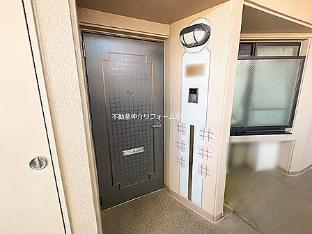 敷地内駐車場1台継承可