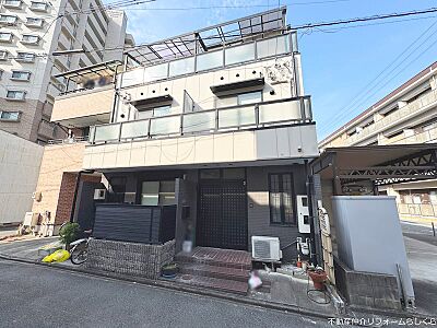 外観：全部屋、窓と収納があります！