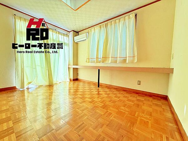 洋室を拡大表示