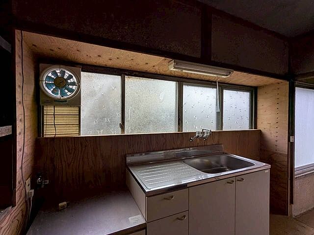 キッチン 高知市長浜