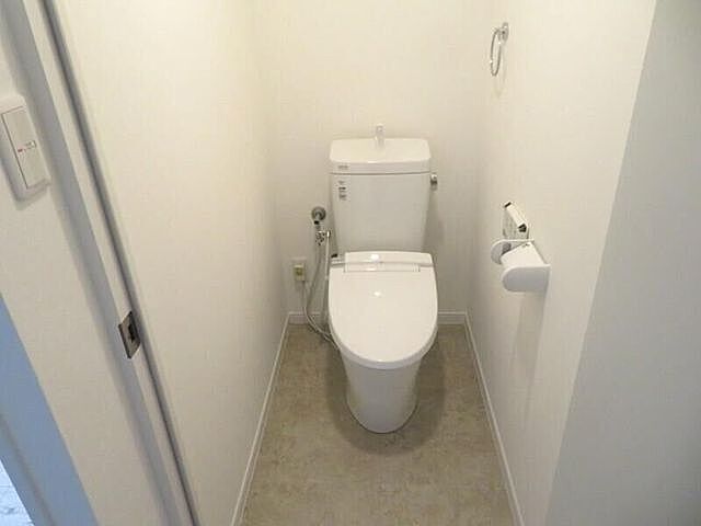 トイレ ＼高知市鴨部　アーネスト晴美台／ 3階/-