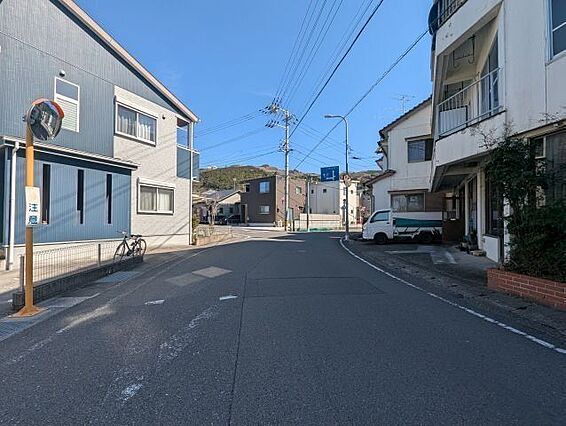 前面道路含む現...