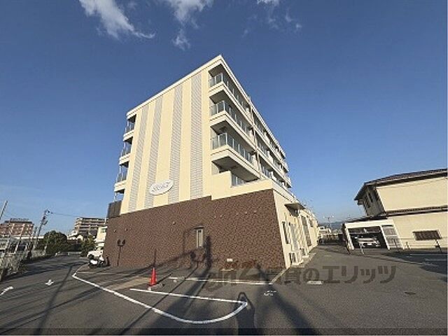 5 / 15