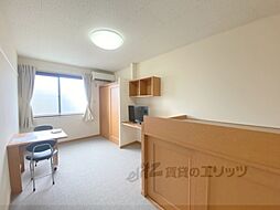 近鉄奈良線 新大宮駅 徒歩34分の賃貸アパート 1階1Kのリビング/ダイニング