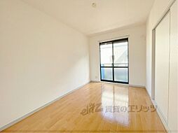 近鉄奈良線 新大宮駅 徒歩5分の賃貸アパート 2階2DKのリビング/ダイニング