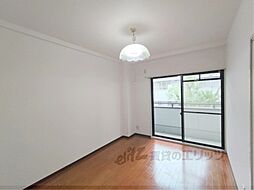 サンモール新大宮 3階3DKのリビング/ダイニング