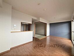 ラフォーレ三郷弐番館 205 2階2LDKのリビング/ダイニング