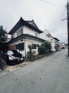 外観:駐車場 外観:駐車場