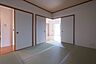 室内：室内