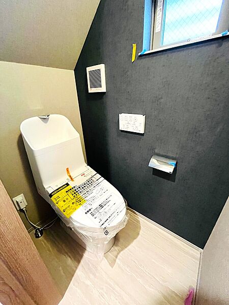 トイレを拡大表示