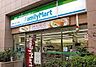 周辺：【コンビニエンスストア】ファミリーマート 日本橋かきがら町店まで107ｍ