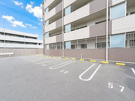 ◇駐車場※AI加工画像につき現状と異なります