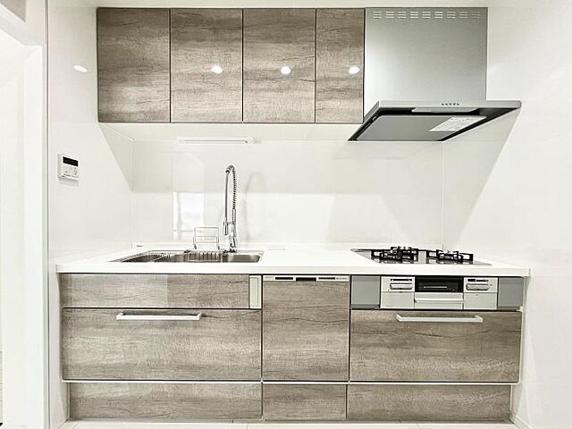 キッチン コスモ平井 1階/-