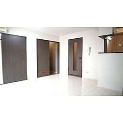 フィオーレ参番館 4階1LDKのリビング/ダイニング