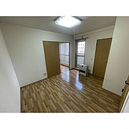 第二北美マンション 4階1LDKのリビング/ダイニング