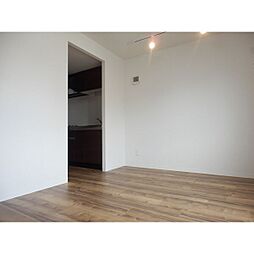 ナチュラルネスト札幌医大前 5階1Kのリビング/ダイニング