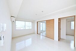 クレマティス円山 4階2LDKのリビング/ダイニング