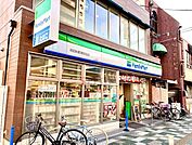 ファミリーマート 吹田栄通り商店会店 348m
