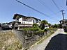 外観：土地を南西側から撮影。写真のブロックも撤去になります。