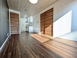 ディアコート美輝 E 101 1階2LDKのリビング/ダイニング