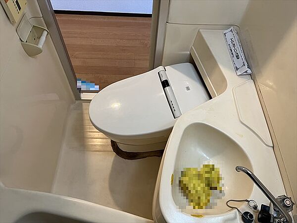 トイレを拡大表示